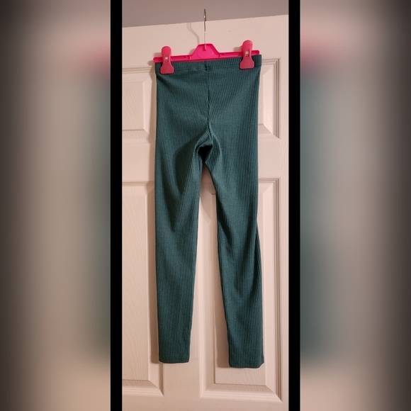 NWT Girls Old Navy Ribbed Leggings 10-12 - Picture 2 of 6
